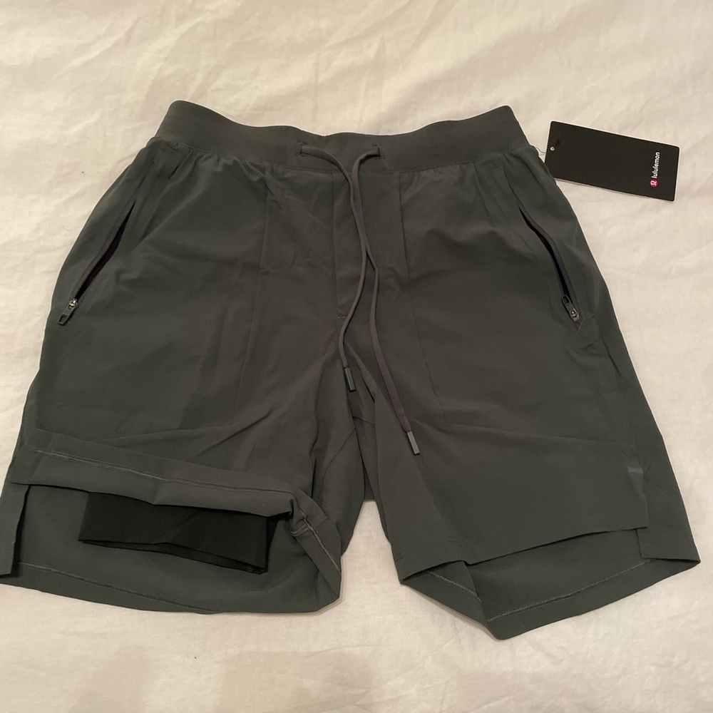 Lululemon License to Train Lined Short 7"